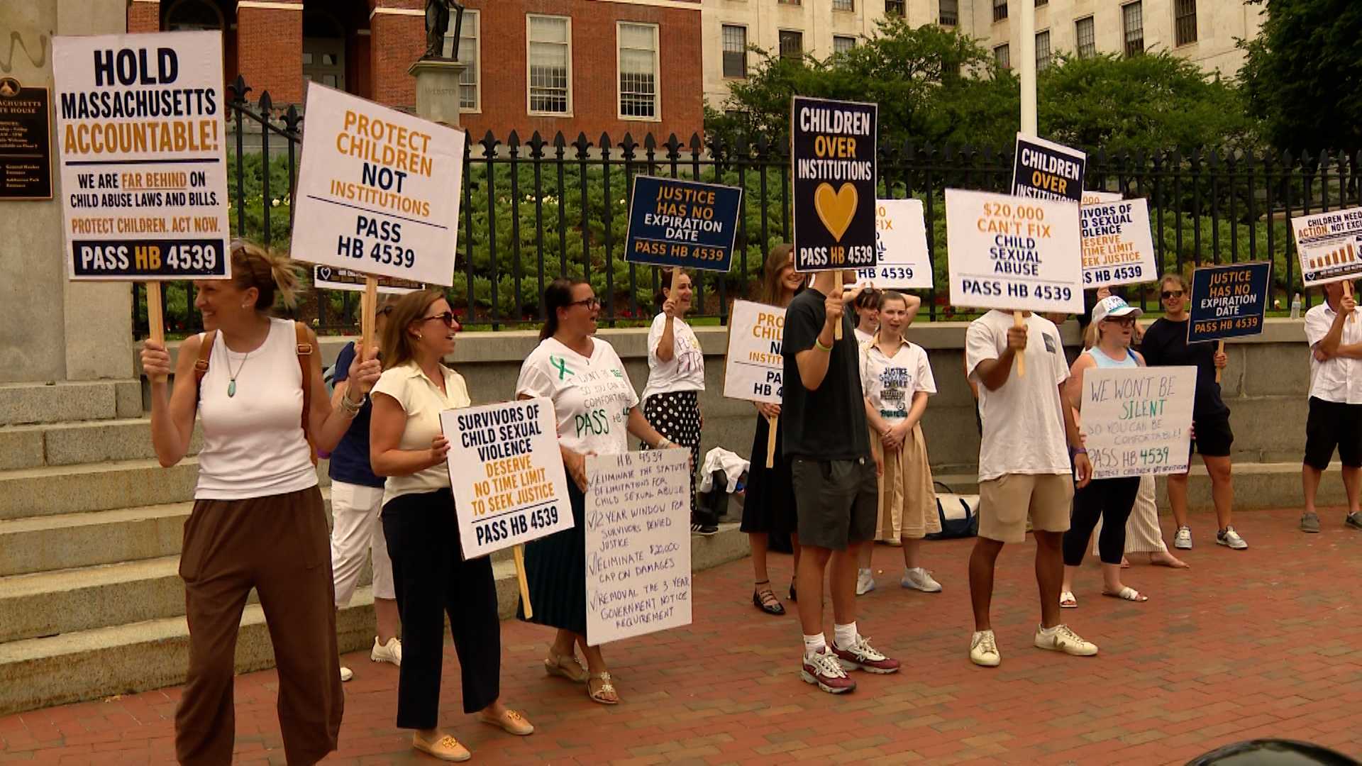Advocates push Beacon Hill to pass child sex abuse accountability legislation