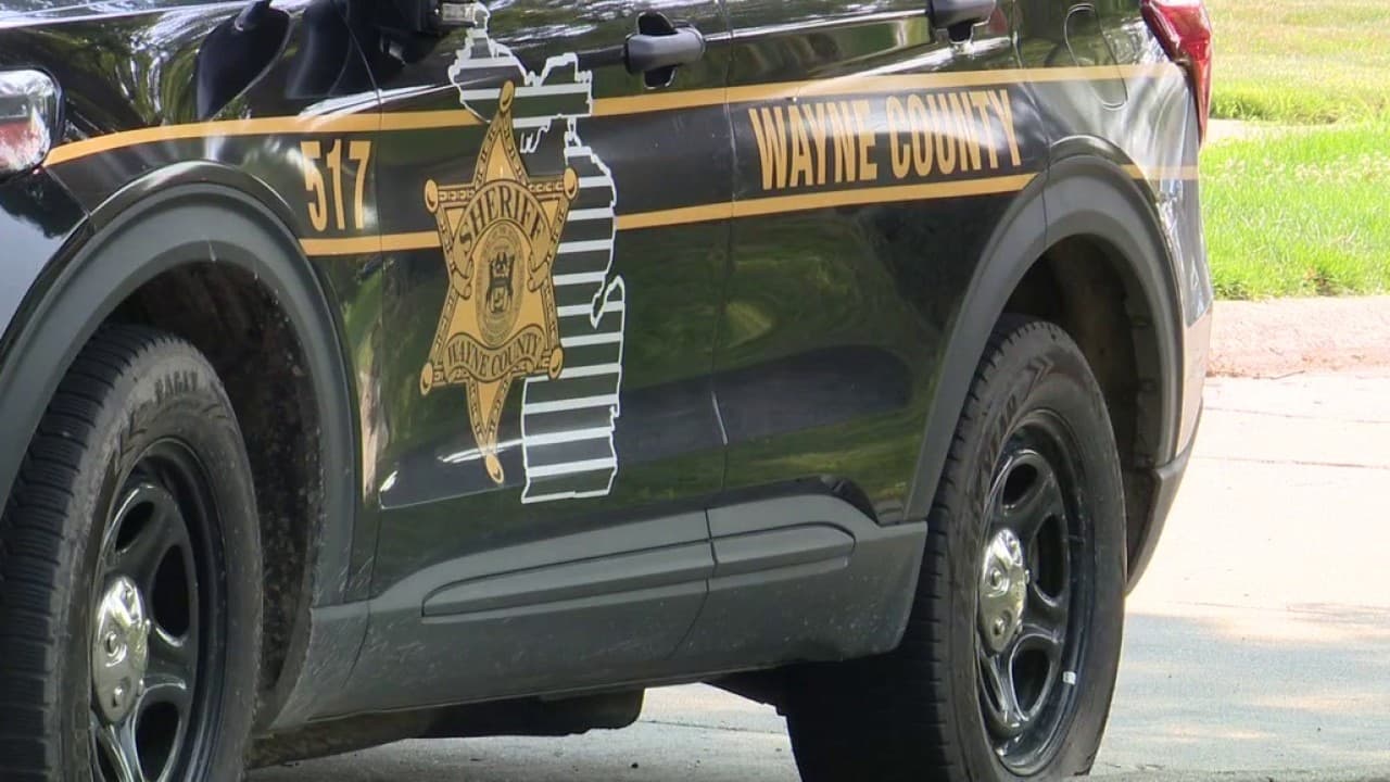 One suspect in custody, others wanted after shots fired at deputy