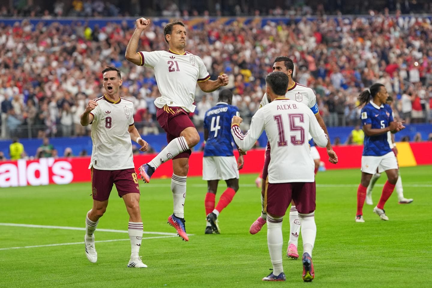 Spain choke the life out of France to reach World Cup final