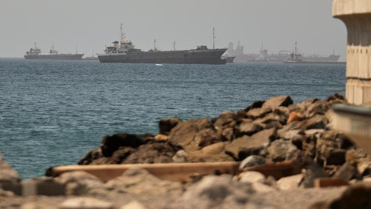 US expands its airstrike campaign against Iran by hitting more bridges