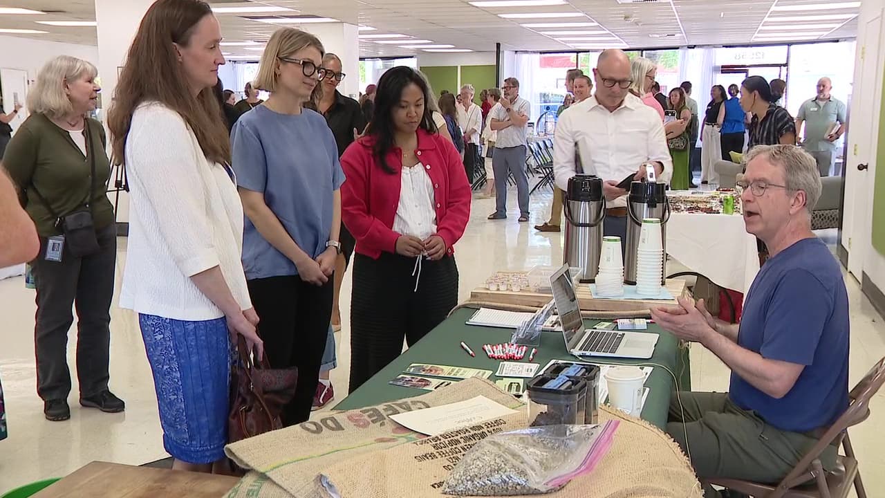Seattle leaders celebrate opening of Lake City Reuse Commons